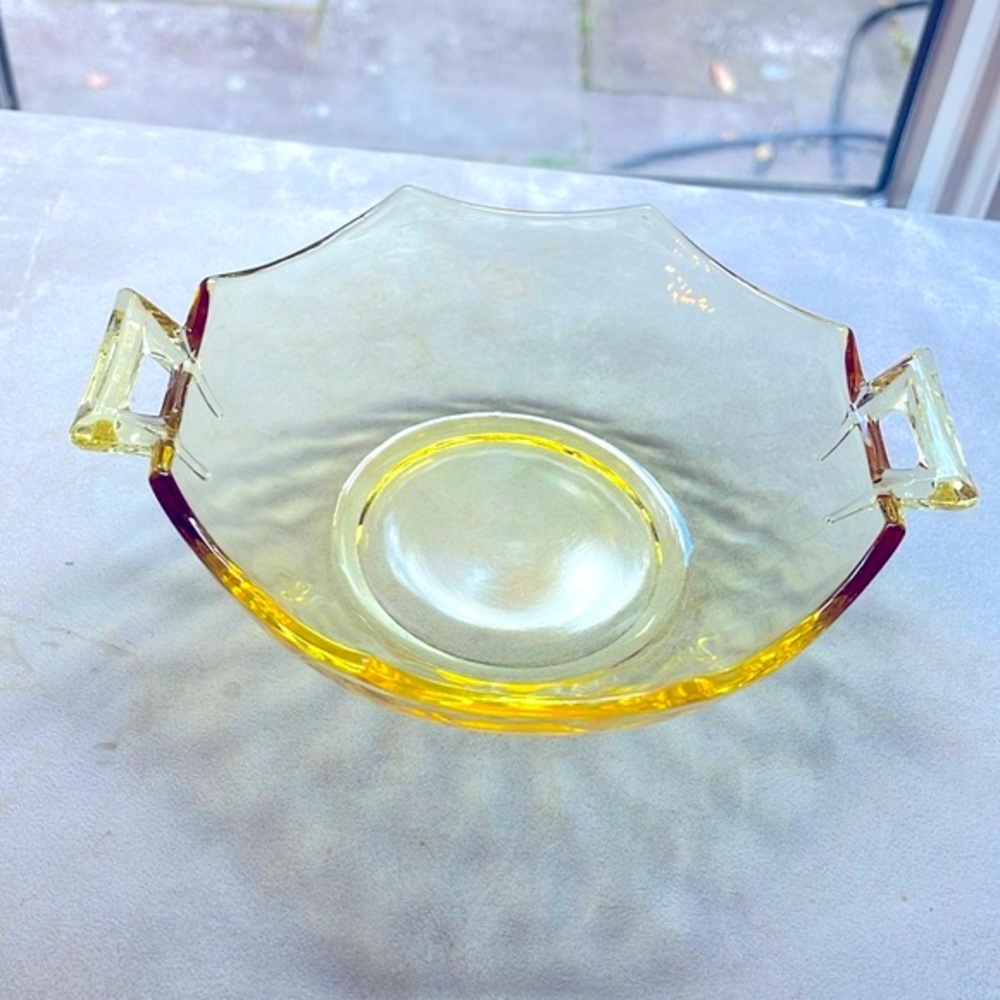 Vintage Sahara Yellow Bowl Heisey Glass Co. Yeoman Optic Double Handled Pristine